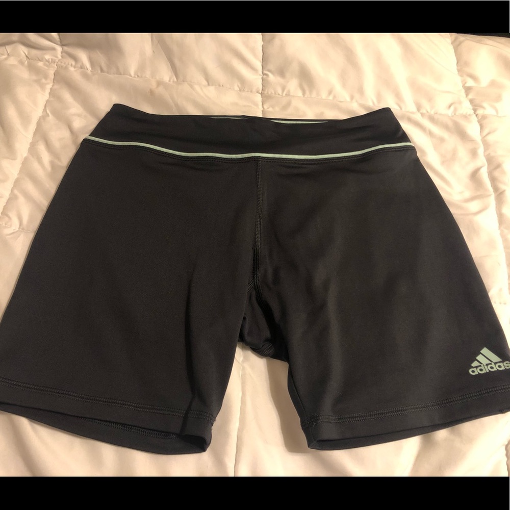New adidas tight short leggings active wear